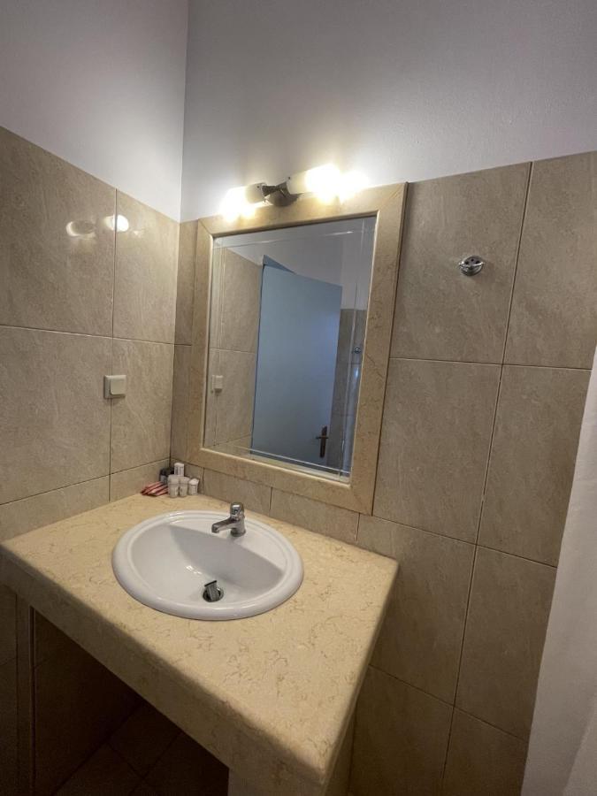 Christina Hotel Mesongí Esterno foto