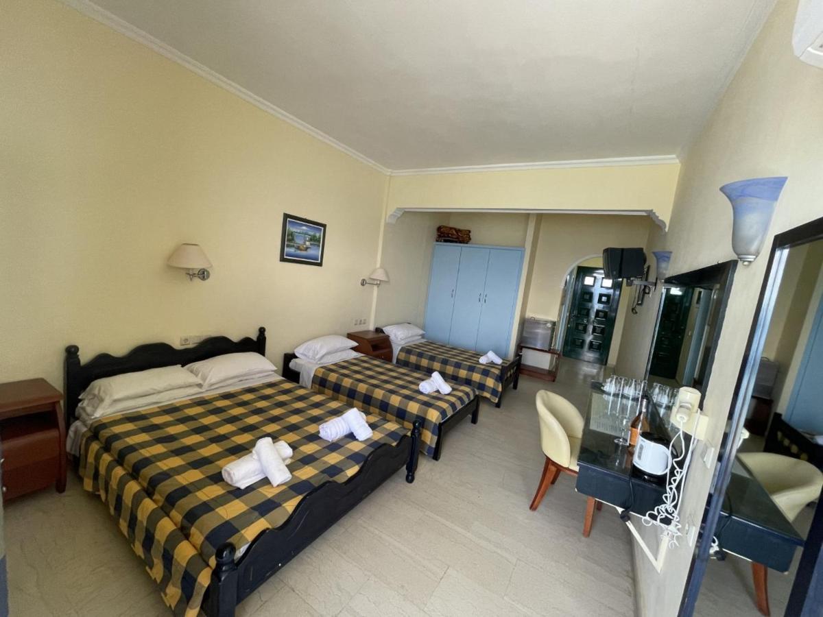 Christina Hotel Mesongí Esterno foto