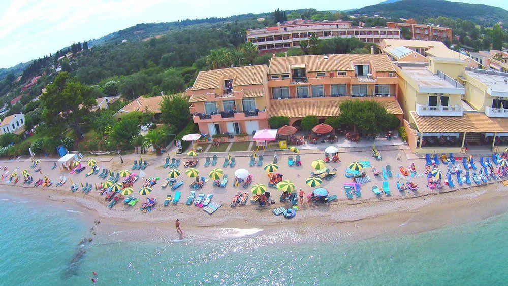 Christina Hotel Mesongí Esterno foto