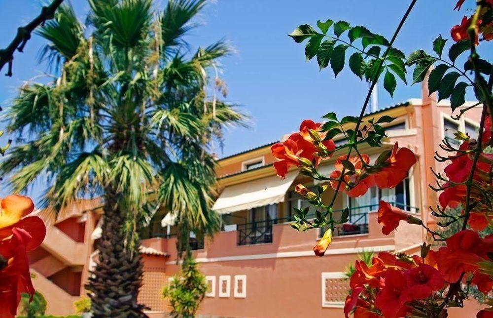 Christina Hotel Mesongí Esterno foto
